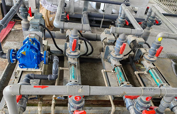 污水处理厂-加药泵.jpg 污水处理厂-加药泵.jpg